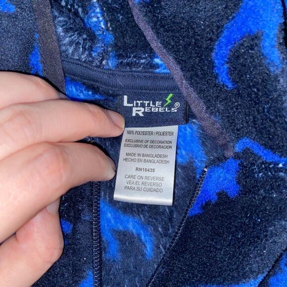 6 for $25 🎃 Little Rebels Blue Dinosaur Fleece Vest Baby Size 18M - Picture 2 of 5